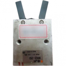 Garra pneumática SMC MHC2-25D usada Garra pneumática SMC MHC2-25D usada