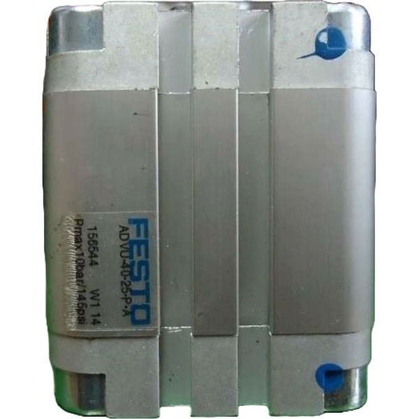 marca: FESTO <br/>modelo: ADVU4025PA 156544 40X25 <br/>estado: nunca foi utilizado