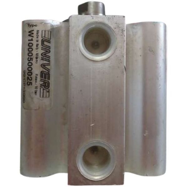 UNIVER <br />
modelo: W1000500025 compacto <br />
estado: nunca foi utilizado