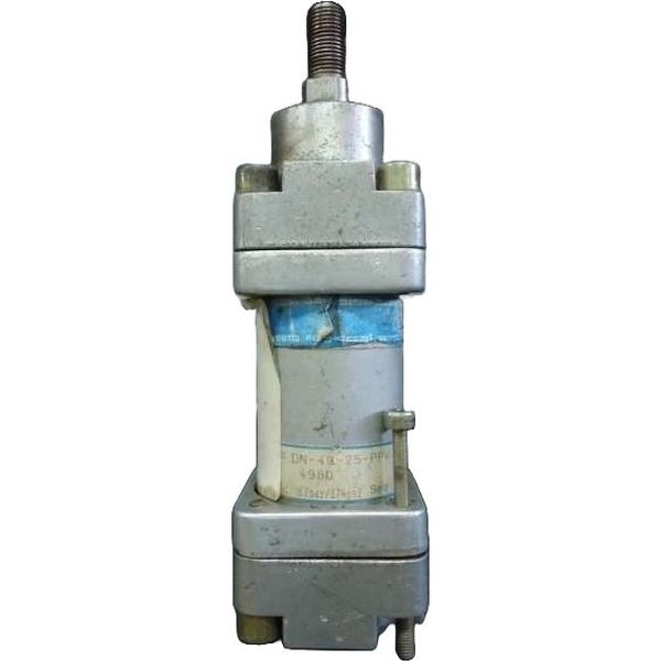 marca: FESTO <br />
modelo: DN4025PPV 40X25 <br/>
estado: seminovo