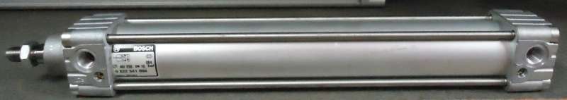 marca: Bosch <br /> modelo: 0822341008 <br /> estado: seminovo