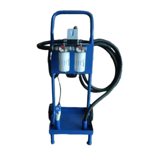 Composta de filtros, manômetros, mangueiras, bomba de engrenagem, flange de ligação, motor elétrico, chave elétrica, tomada, carrinho 
