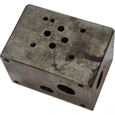 Bloco para válvula hidráulica tamanho 6 Bloco para válvula hidráulica tamanho 6