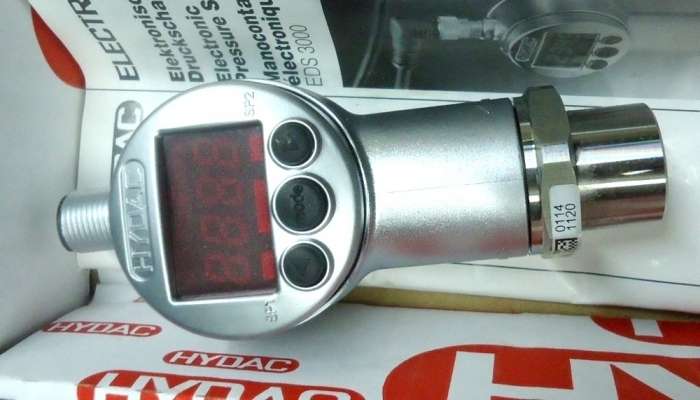 marca: HYDAC <br />
modelo: EDS339620025000F1 <br />
estado: novo