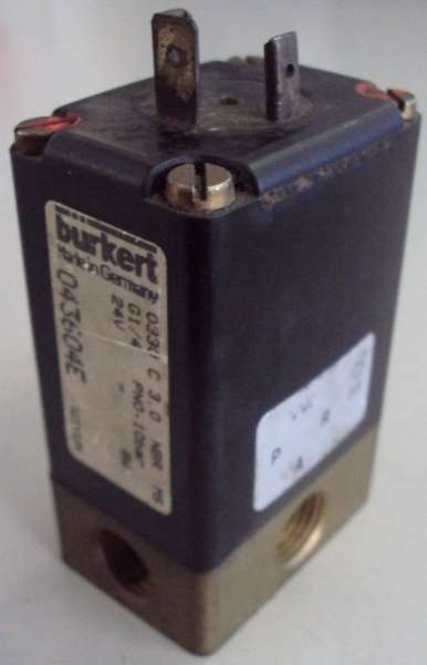 marca: Burkert <br/>modelo: 043604EW3YUN 24V <br/>estado: usada