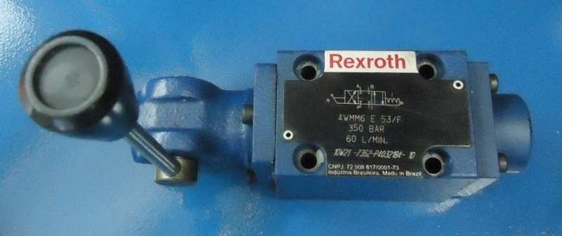 marca: REXROTH <br/>modelo: 4WMM6E53F <br/>estado: seminova