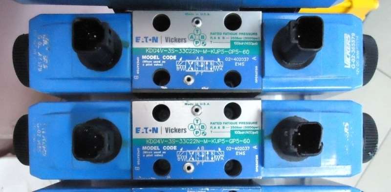 marca: VICKERS <br/>
modelo: KDG4V3S33C22NMKUP5GP560
