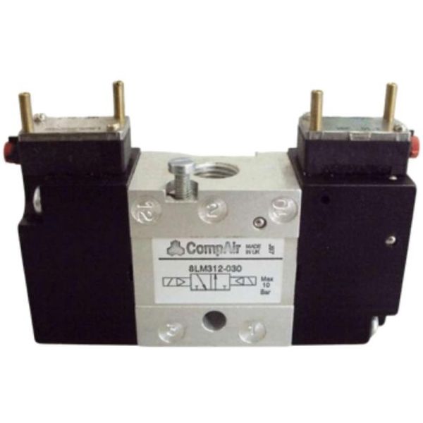 marca: Compair <br />
modelo: 8LM312030 <br />
pressão máx.: 10 bar <br />
estado: usada <br />