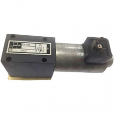 Válvula hidráulica PN0350 8808 NW05GG32N24
