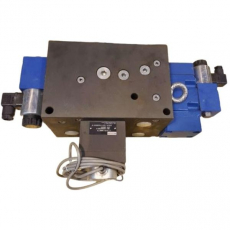 Bloco com válvulas LC25053 SANDRETTO Bloco com válvulas LC25053 SANDRETTO