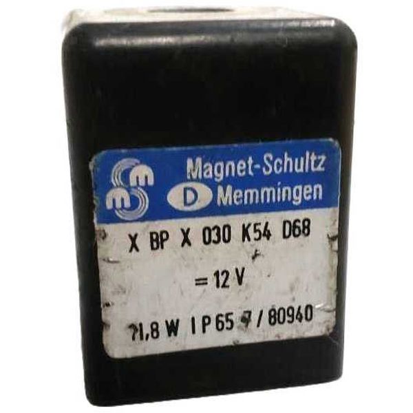 MAGNET SCHULTZ <br/>
usada
