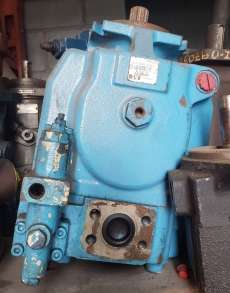 Bomba hidráulica EATON PVH131R16 usada Bomba hidráulica EATON PVH131R16 usada