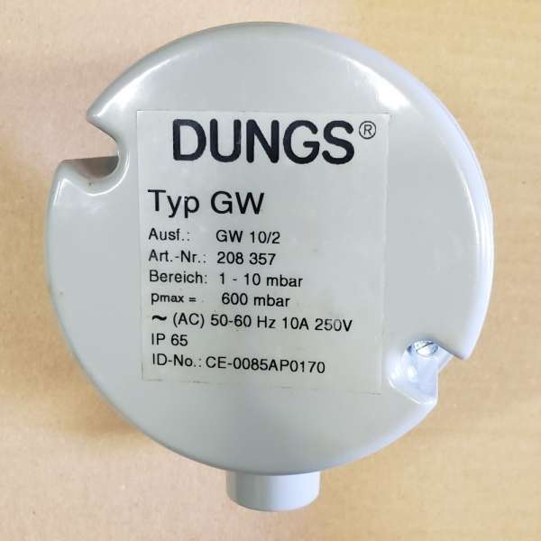 marca: DUNGS <br/>modelo: GW 10/2 208357 pmax=600mbar <br/>estado: novo